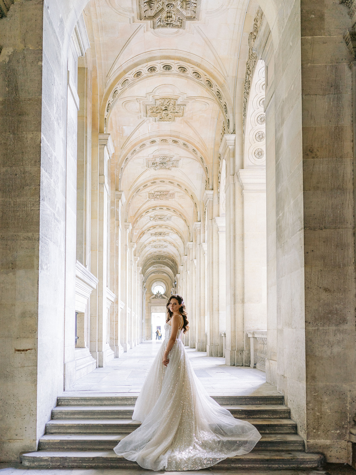 bride on the louvre 